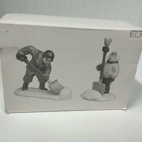 Dept 56 Snow Village “A HEAVY SNOWFALL” Set of 2 Figures Retired #5434-8 - Picture 1 of 12